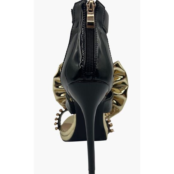Elegant Gold and Black Heels with Jewel Accent - Picture 7 of 7